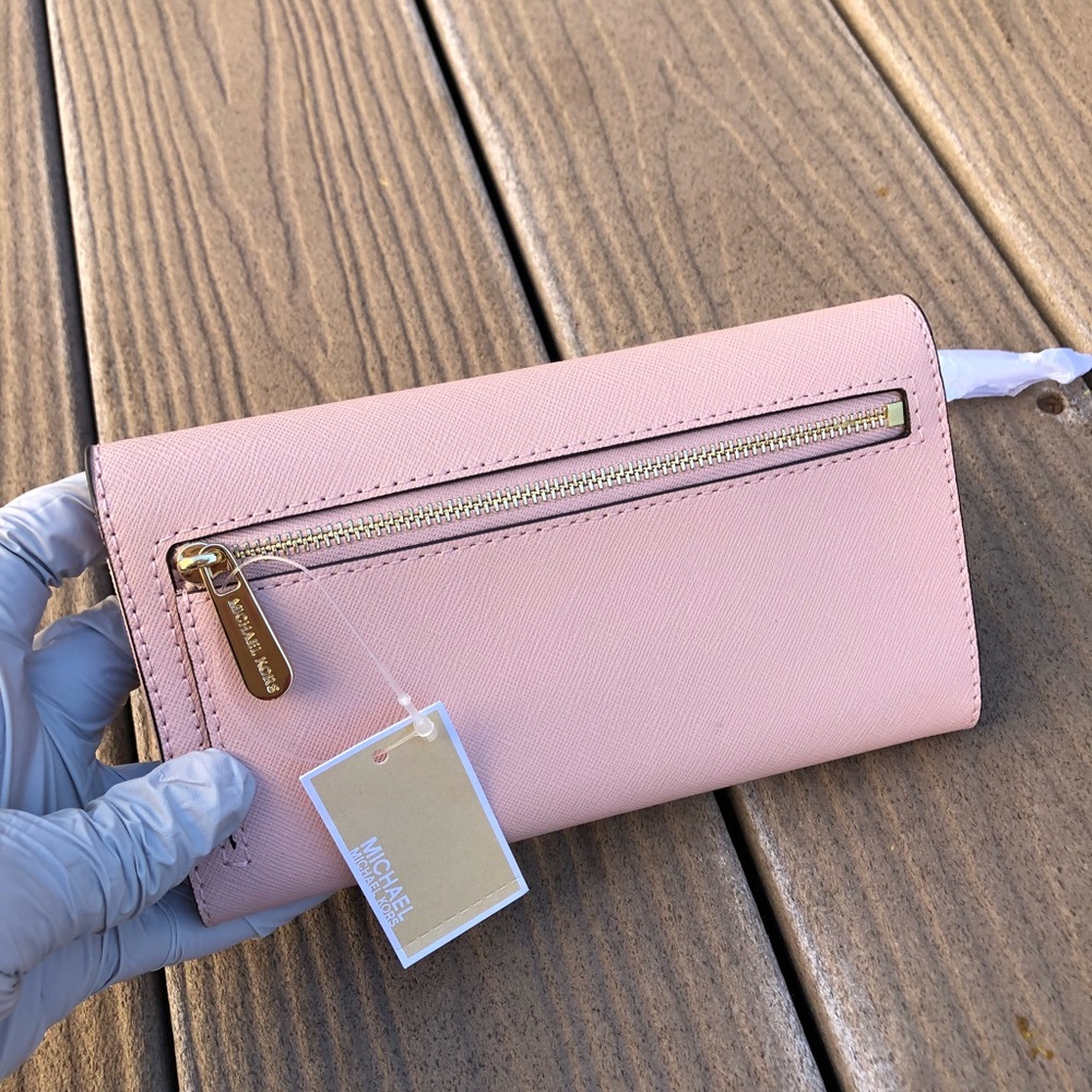 NWT Michael Kors jet set carryall wallet reserved - Picture 3 of 6